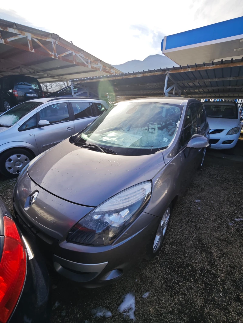 Renault Scenic 1.5DCI НОВ ВНОС, снимка 2 - Автомобили и джипове - 48614407