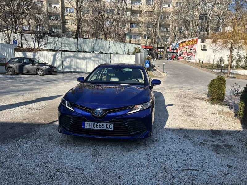 Toyota Camry, снимка 4 - Автомобили и джипове - 49300241