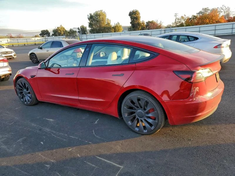 Tesla Model 3 CARFAX* КОжа* Подгрев* Keyless* NAVI, снимка 3 - Автомобили и джипове - 53126954