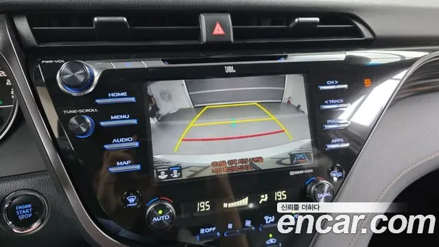 Toyota Camry SUNROOF / LEATHER SEATS / АВТОКРЕДИТ, снимка 15 - Автомобили и джипове - 56067103