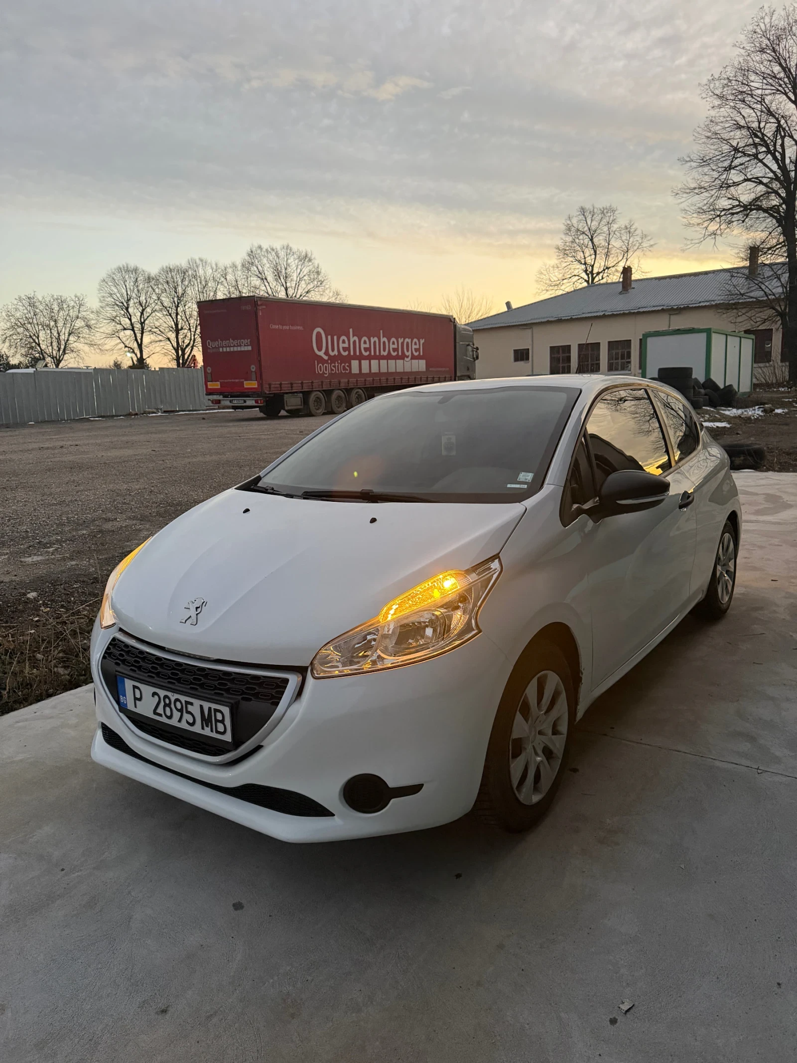 Peugeot 208 1.0 VTI, снимка 1