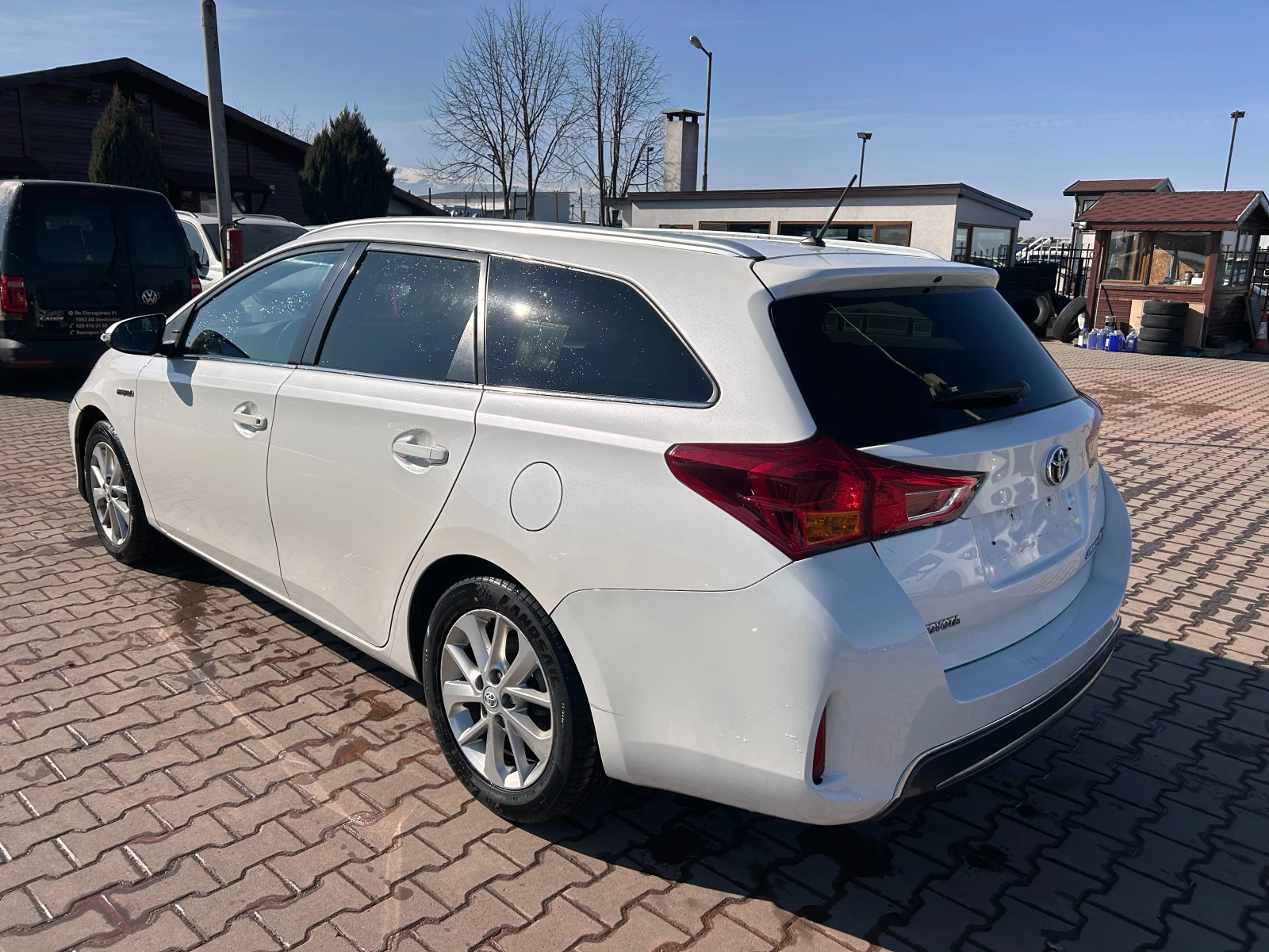 Toyota Auris 1.8HYBRID NAVI/PANORAMA/KAMERA  - изображение 8