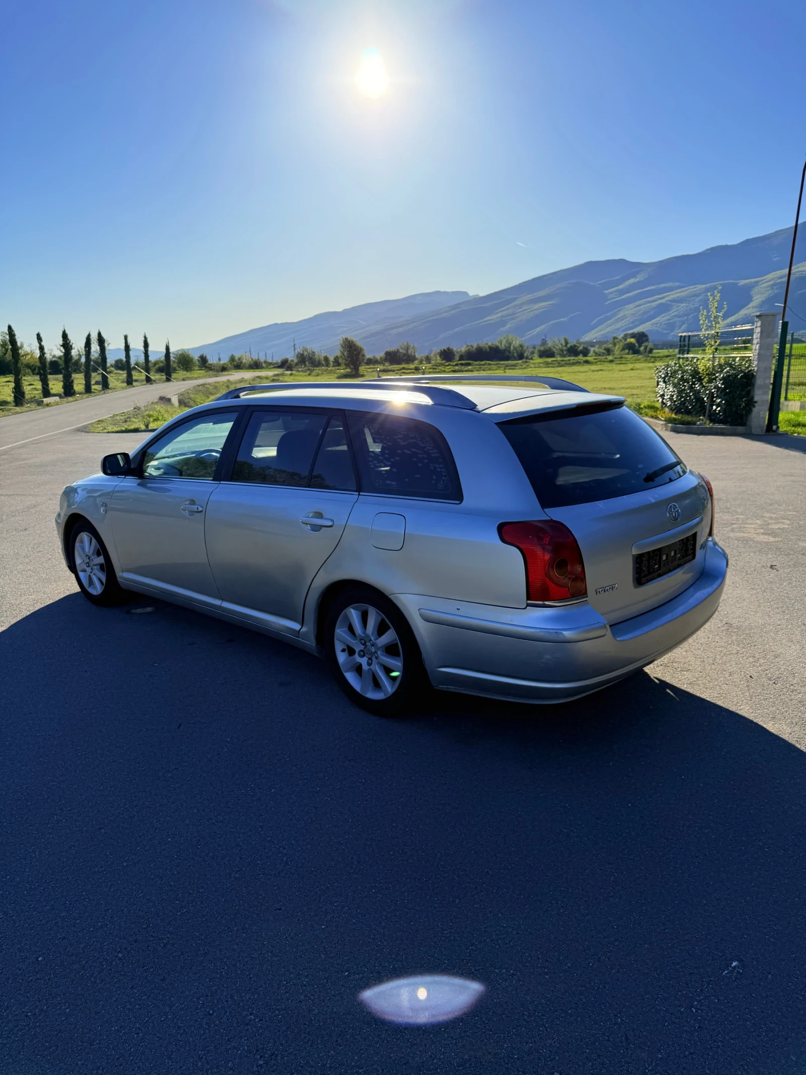 Toyota Avensis 2.0D NAVI - изображение 4