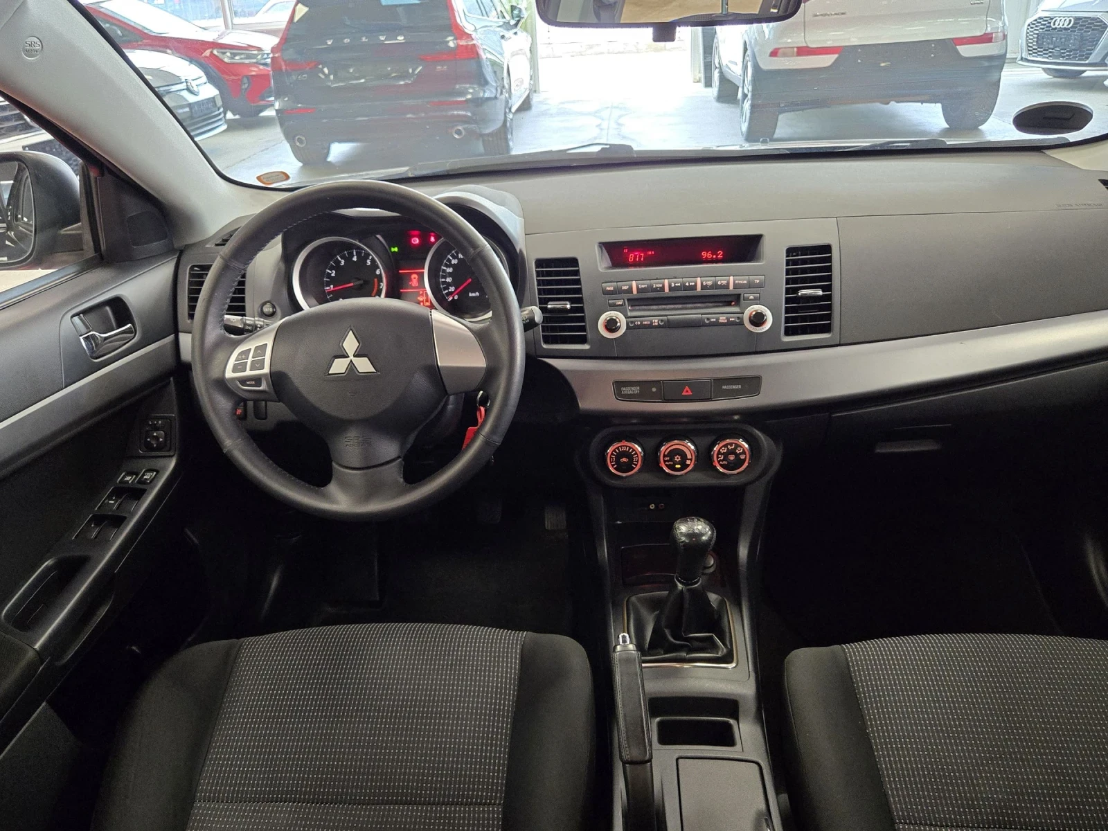 Mitsubishi Lancer 1.6 бензин | Топ състояние  - изображение 8