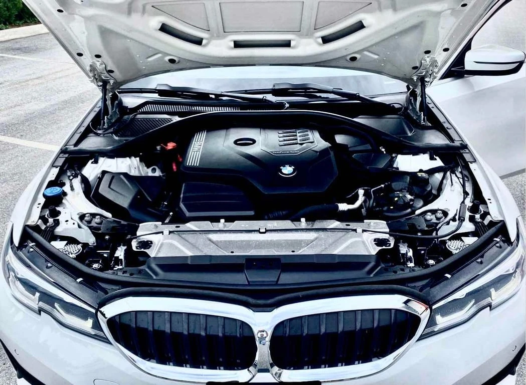 BMW 330 * xDrive * CARFAX * БЕЗ ПЪРВОНАЧАЛНА ВНОСКА - изображение 10