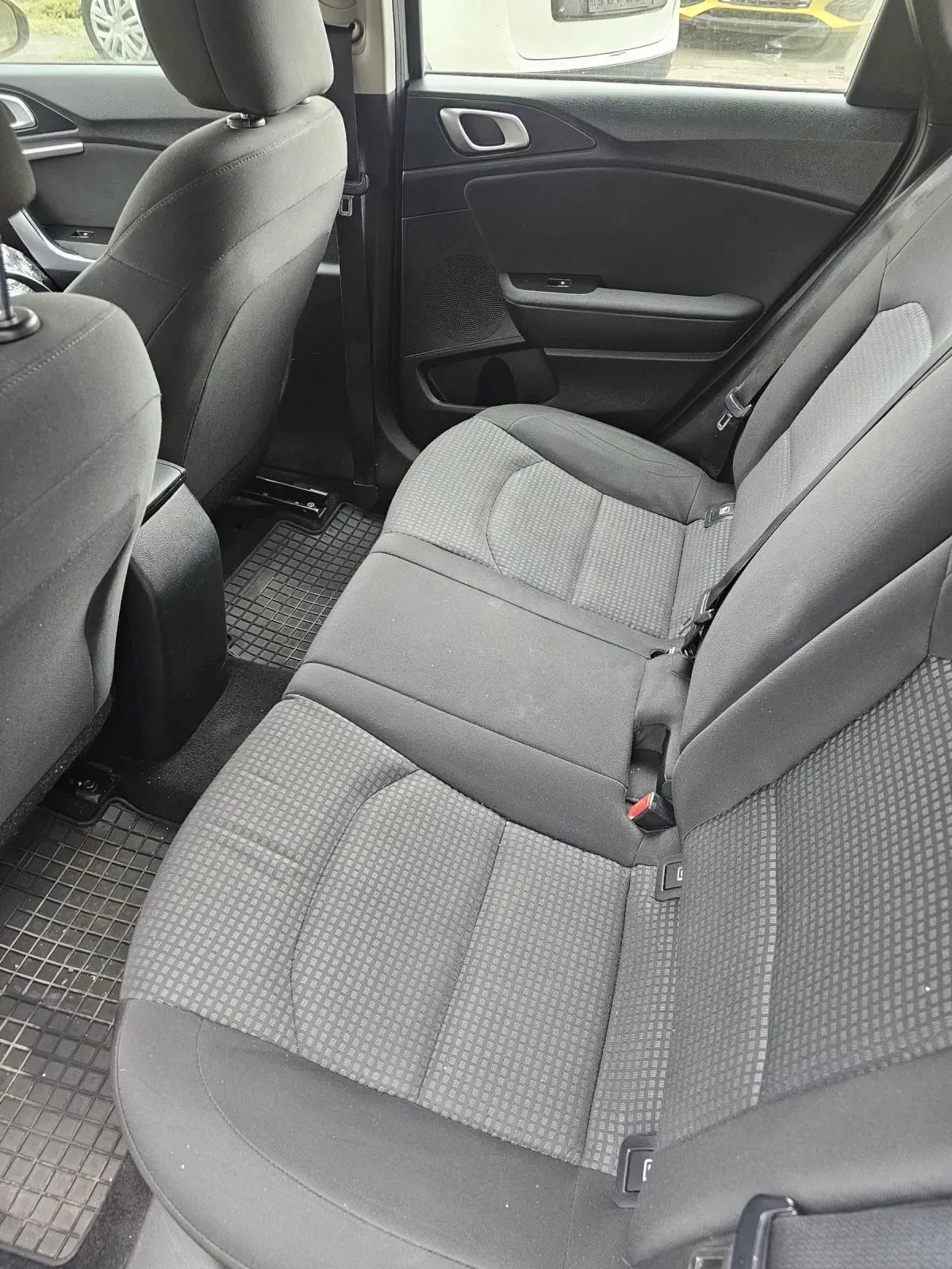 Kia Ceed 1.4 Газ 100кс | Mobile.bg — изображение 6