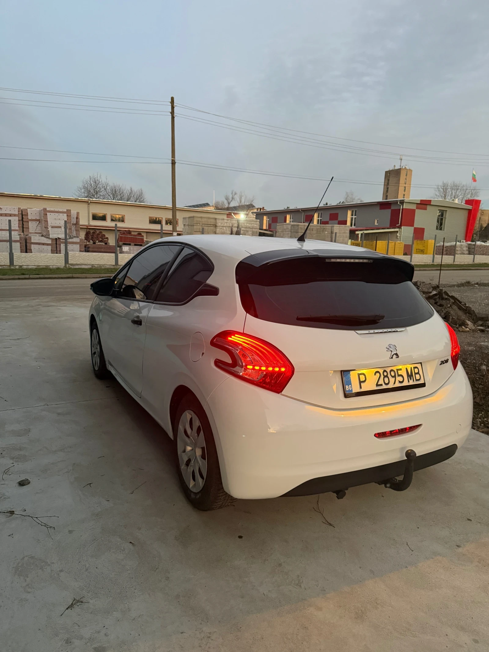 Peugeot 208 1.0 VTI | Mobile.bg � ����������� 3