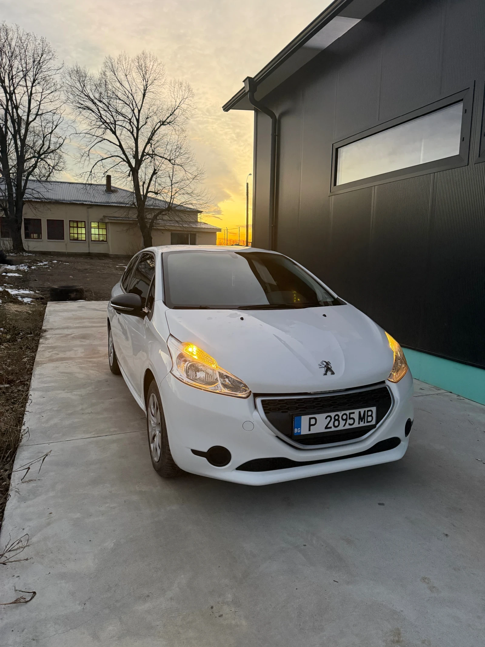 Peugeot 208 1.0 VTI | Mobile.bg � ����������� 2