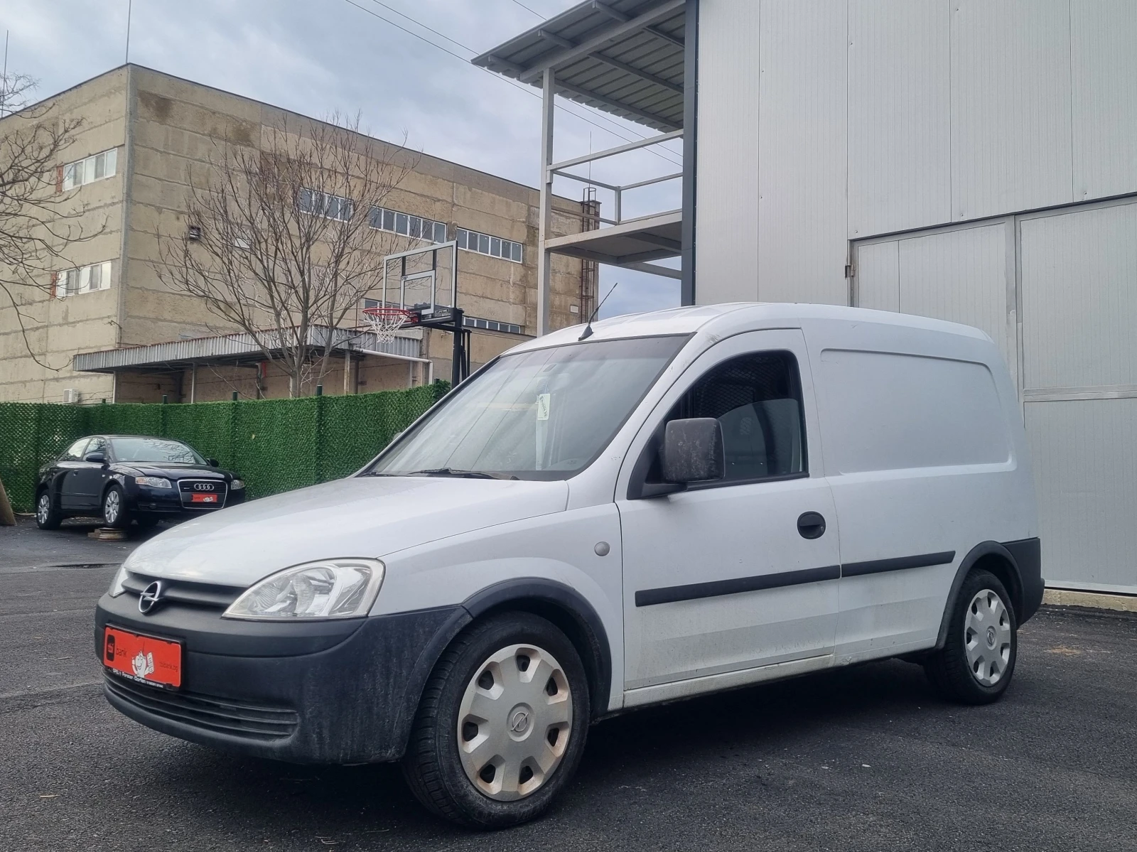 Opel Combo 1.3 d ТЕГЛИЧ ЕВРО 4 , снимка 8 - Автомобили и джипове - 53739827