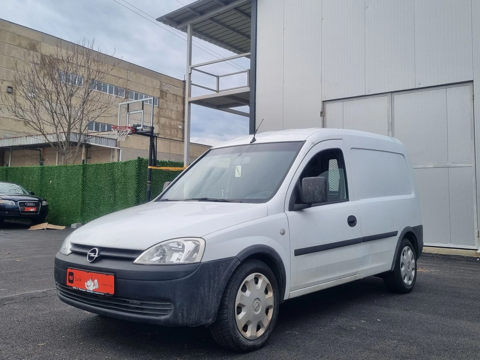 Opel Combo 1.3 d ТЕГЛИЧ ЕВРО 4 , снимка 7 - Автомобили и джипове - 53739827