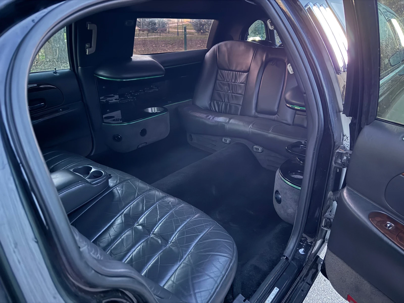 Lincoln Town car 5.0i* V8 | Mobile.bg � ����������� 8