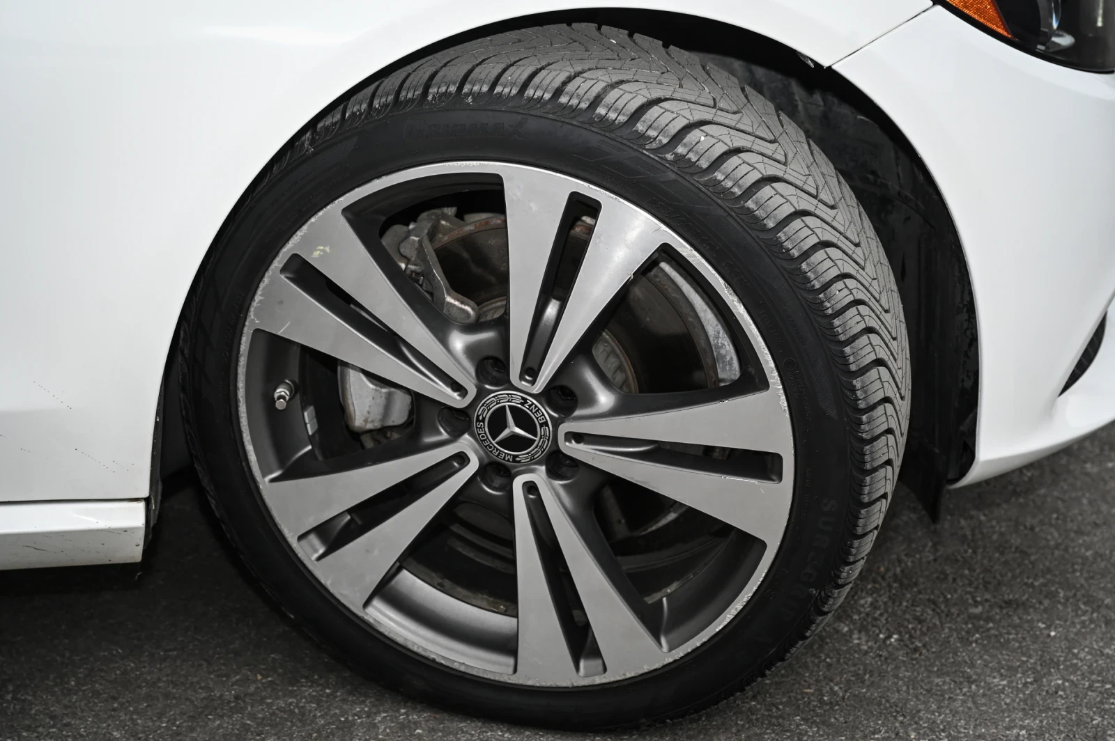 Mercedes-Benz C 300, снимка 12 - Автомобили и джипове - 53963399