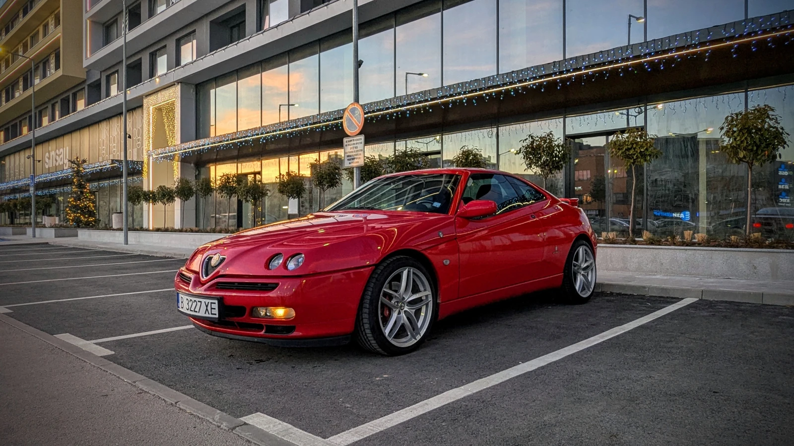 Alfa Romeo Gtv V6 Aero Q2, снимка 2 - Автомобили и джипове - 54142228