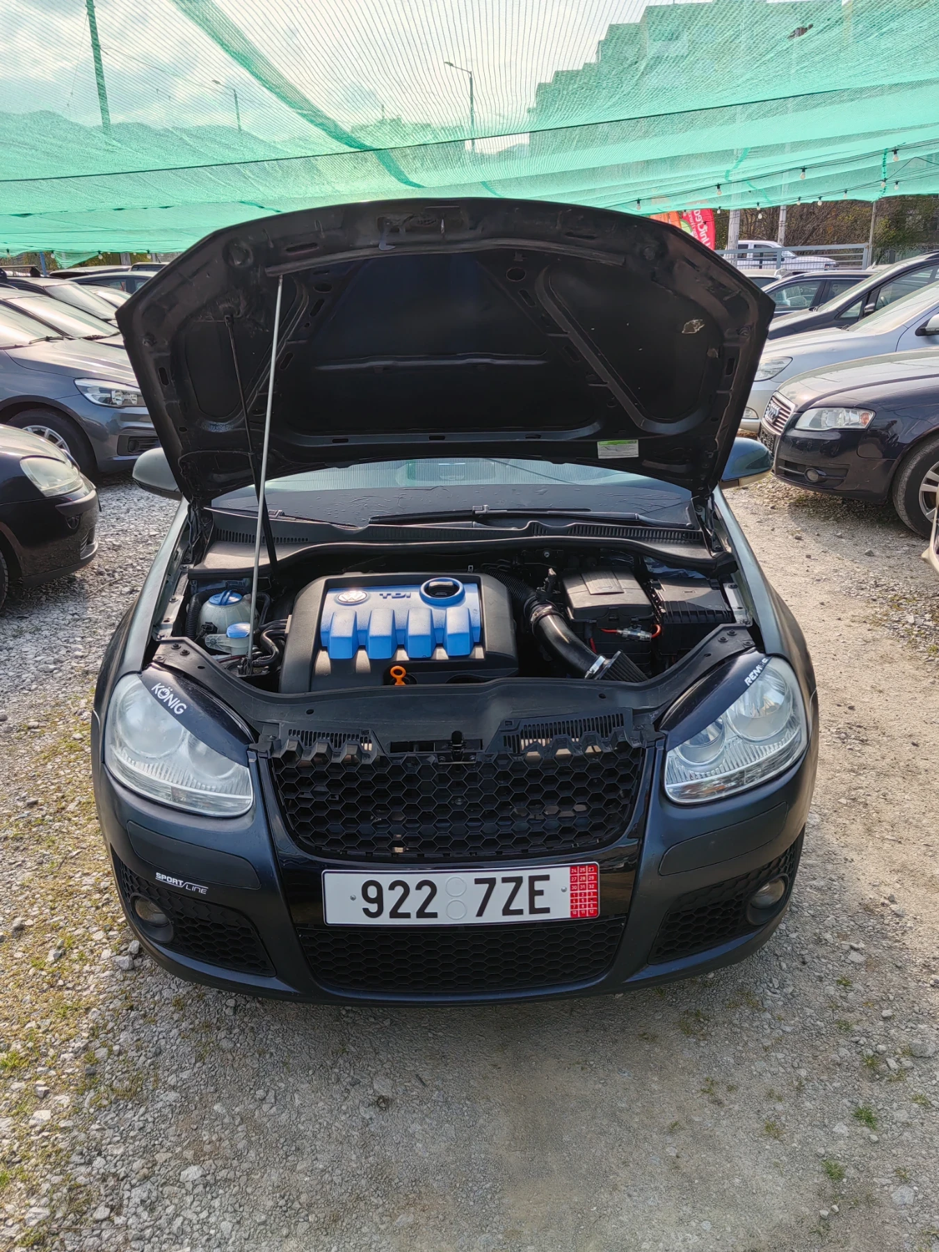 VW Golf 1.9tdi 105ps Navi, снимка 17 - Автомобили и джипове - 54228439