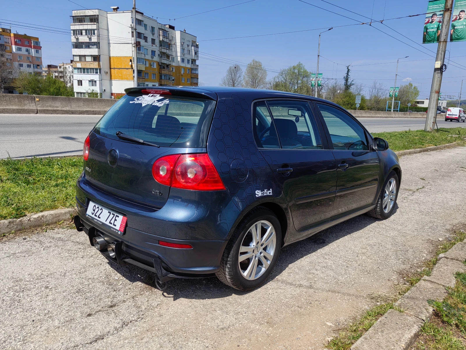 VW Golf 1.9tdi 105ps Navi, снимка 6 - Автомобили и джипове - 54228439
