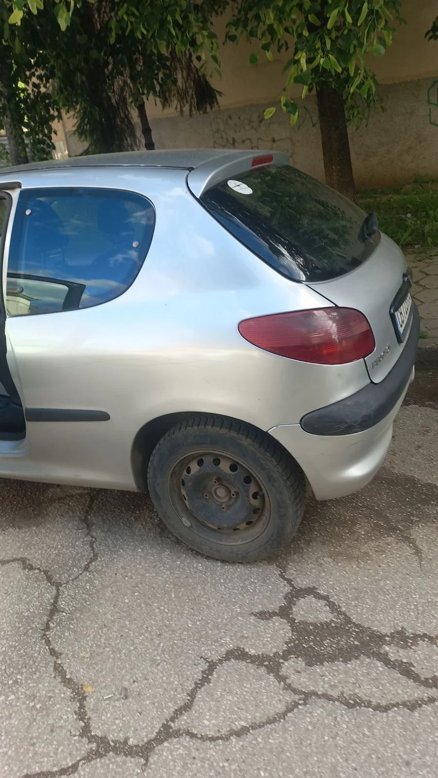 Peugeot 206 1, 4 Д, снимка 5 - Автомобили и джипове - 54711328