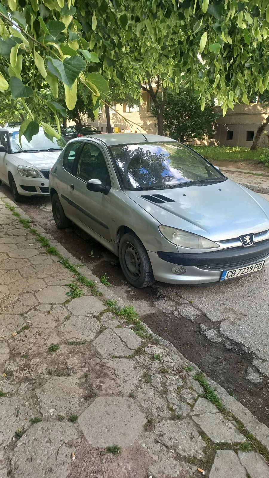 Peugeot 206 1, 4 Д, снимка 2 - Автомобили и джипове - 54711328