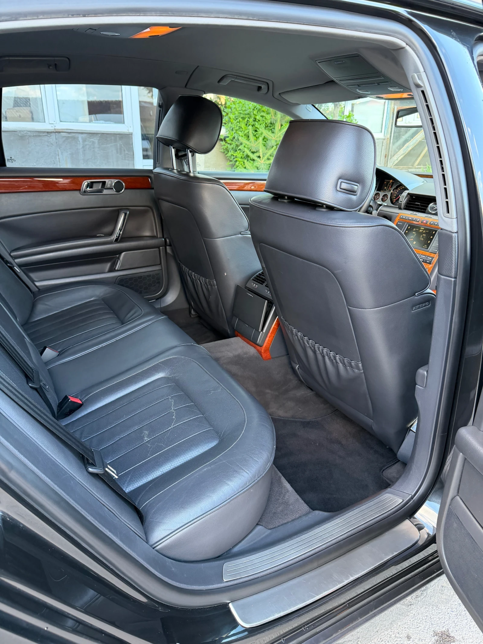 VW Phaeton 3.0 TDi, снимка 10 - Автомобили и джипове - 54934477