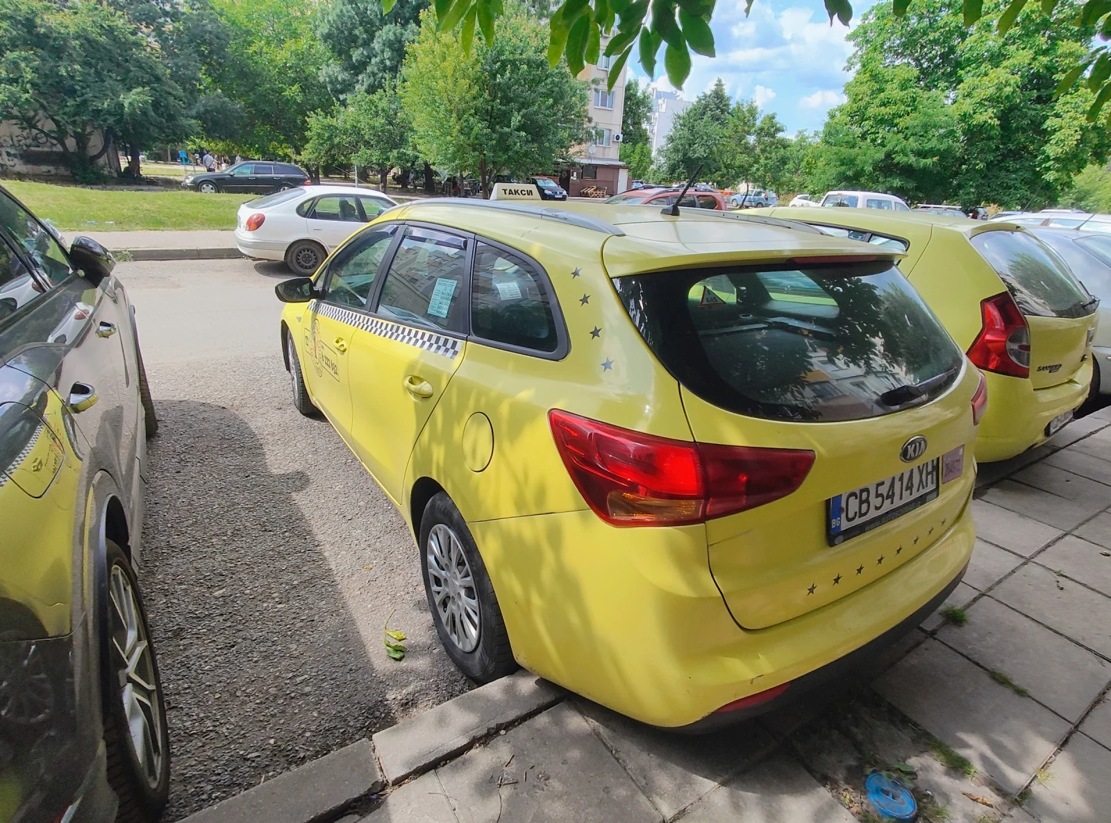 Kia Ceed, снимка 3 - Автомобили и джипове - 54982362