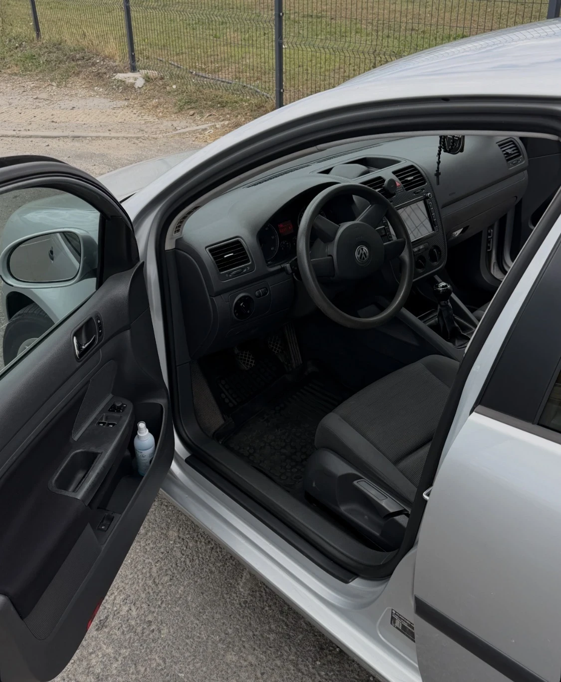 VW Golf Golf 5 1.9 TDI 105, снимка 7 - Автомобили и джипове - 55162594