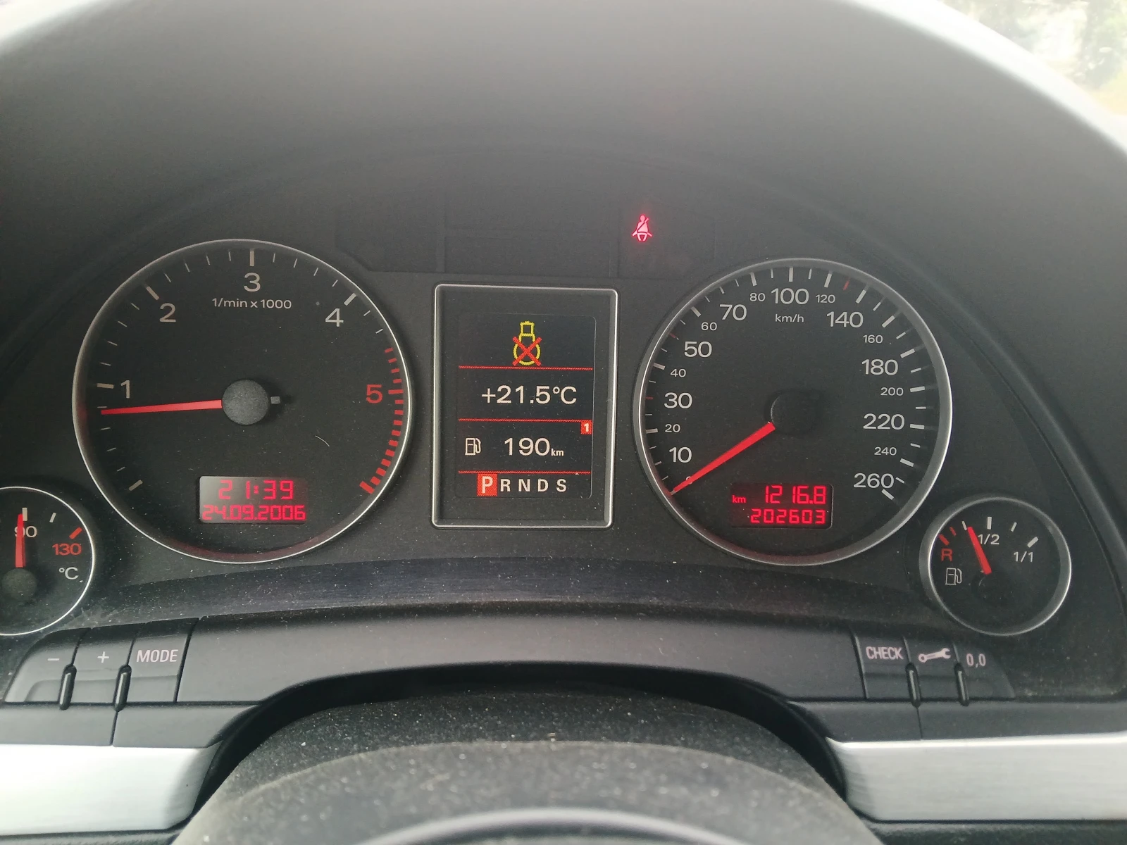 Audi A4 S Line, снимка 9 - Автомобили и джипове - 55446113