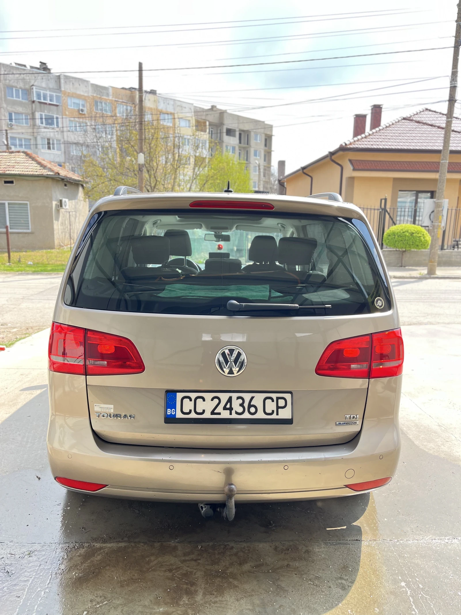 VW Touran, снимка 8 - Автомобили и джипове - 55583480