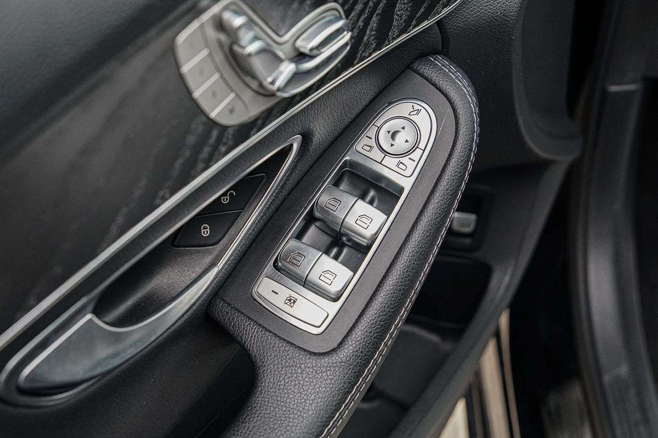 Mercedes-Benz C 300 ПОДГРЕВИ| ПАМЕТ| NAVI| CARFAX| , снимка 10 - Автомобили и джипове - 55849453