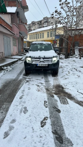 Обява за продажба на Mitsubishi Pajero 4 ~18 500 лв. - изображение 1