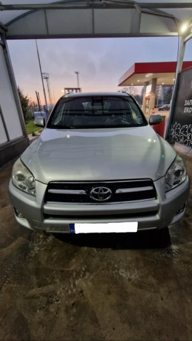Обява за продажба на Toyota Rav4 TOYOTA RAV4 2.2 D4D ~14 400 лв. - изображение 1
