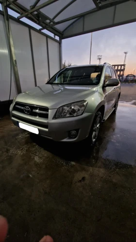 Обява за продажба на Toyota Rav4 TOYOTA RAV4 2.2 D4D ~14 400 лв. - изображение 1