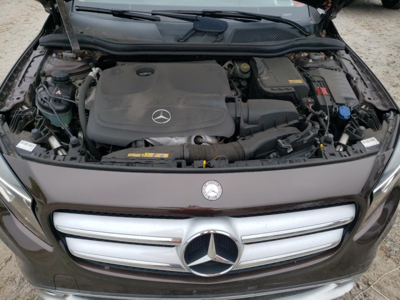 Mercedes-Benz GLA 250 4MATIC , снимка 12 - Автомобили и джипове - 46391544