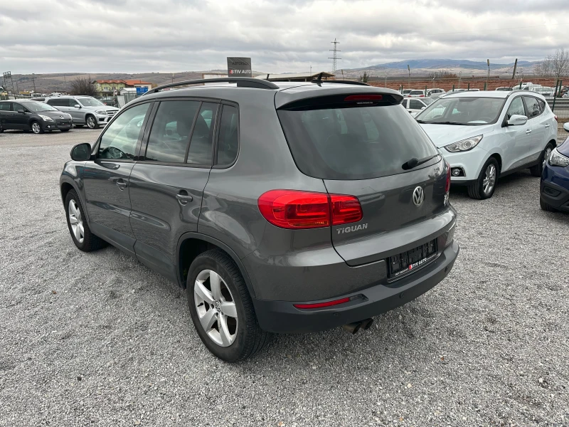 VW Tiguan 2.0TDi, снимка 4 - Автомобили и джипове - 48479185