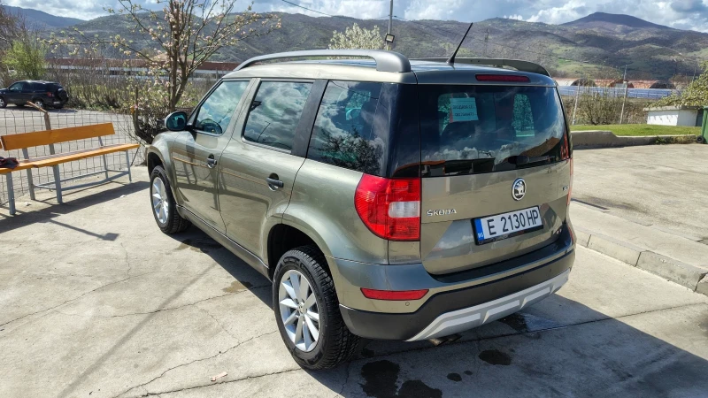 Skoda Yeti 2.0TDI * 110кс* 4х4* РЪЧНИ СКОРОСТИ* ОБСЛУЖЕНА* , снимка 6 - Автомобили и джипове - 52346880