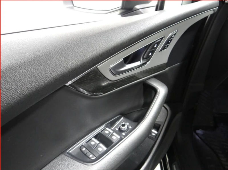 Audi Q7 3.0T QUATTRO KOMFORT, снимка 8 - Автомобили и джипове - 52749448