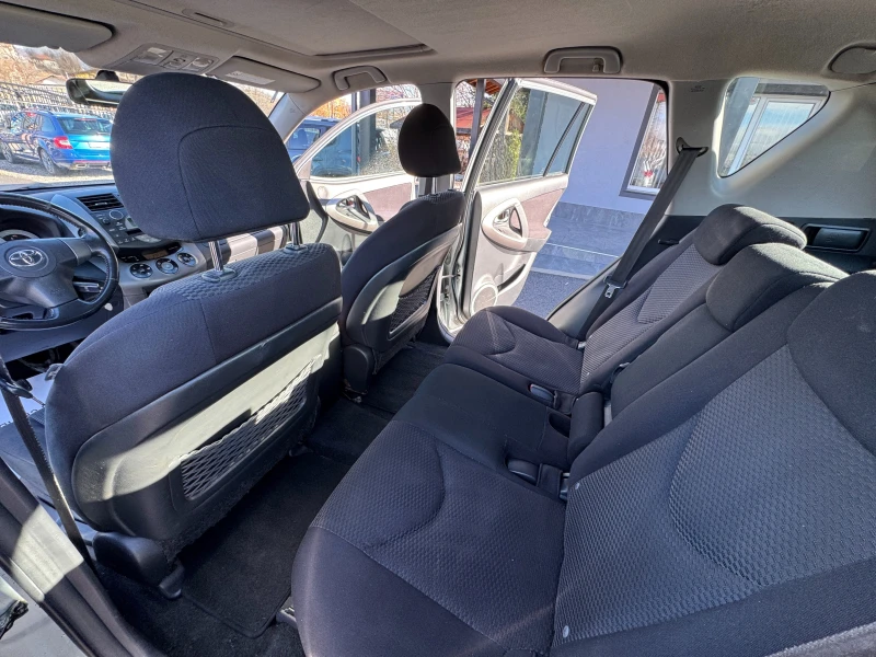 Toyota Rav4 2.0 VVT-I 4x4, снимка 11 - Автомобили и джипове - 52513299