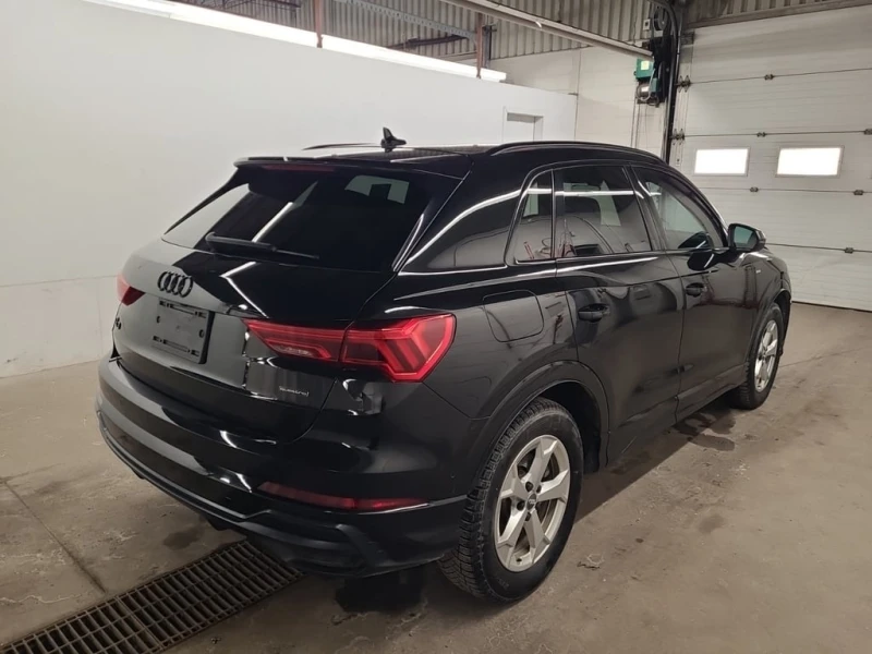 Audi Q3 * TECHNIK * CARFAX * , снимка 3 - Автомобили и джипове - 52839615