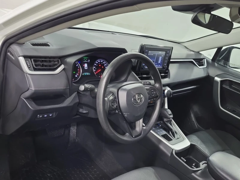 Toyota Rav4 * LE * CARFAX * ЦЕНА ДО БГ, снимка 13 - Автомобили и джипове - 53262049