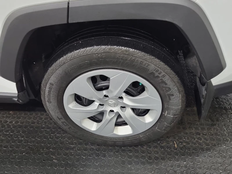 Toyota Rav4 * LE * CARFAX * ЦЕНА ДО БГ, снимка 7 - Автомобили и джипове - 53262049