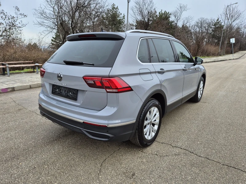 VW Tiguan 2.0TDI Face Digital Distr LED Assist, снимка 4 - Автомобили и джипове - 53274221