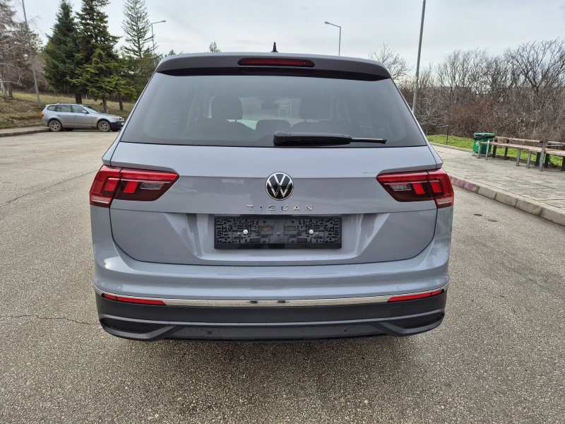 VW Tiguan 2.0TDI Face Digital Distr LED Assist, снимка 6 - Автомобили и джипове - 53274221