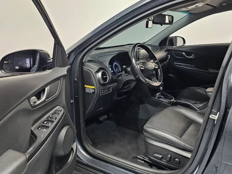 Hyundai Kona 1.6 - САМО 30% АВАНС, снимка 10 - Автомобили и джипове - 56305084
