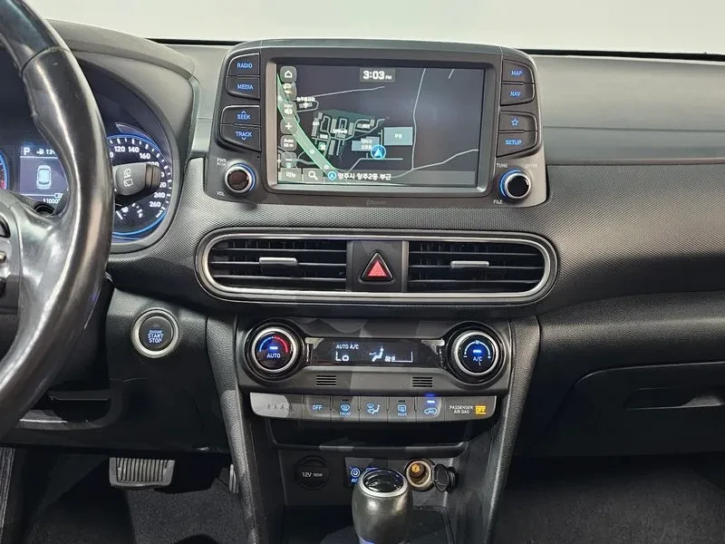 Hyundai Kona 1.6 - САМО 30% АВАНС, снимка 13 - Автомобили и джипове - 56305084