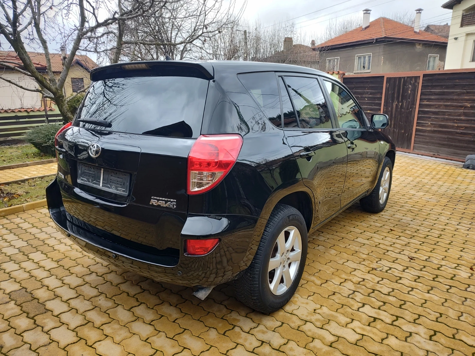 Toyota Rav4 2.2D4D-136кс-Crossover - изображение 4