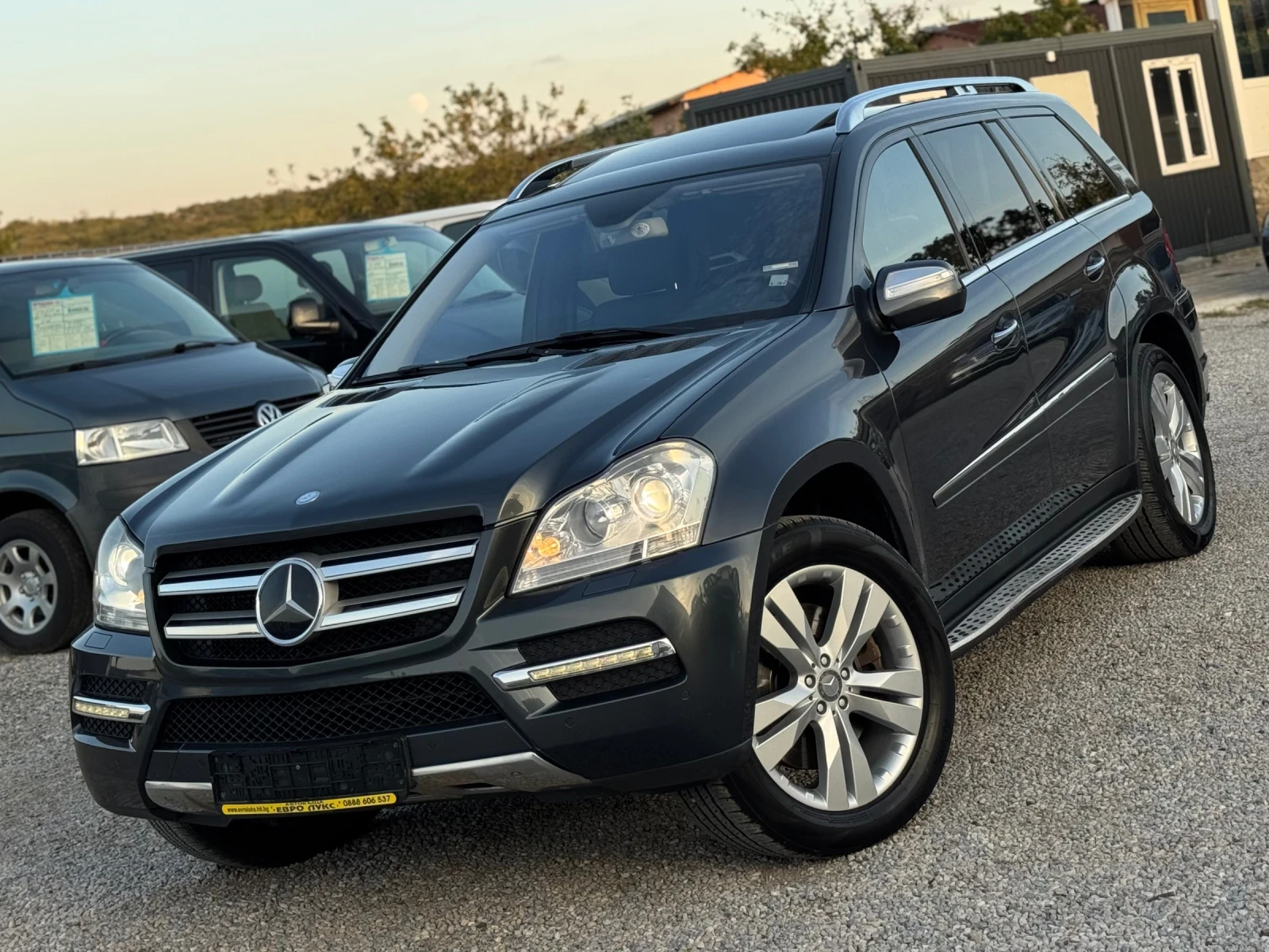 Mercedes-Benz GL 350 3.5CDI НАВИ ОБДУХВАНЕ ПАМЕТ DISTRONIC FULL - изображение 3