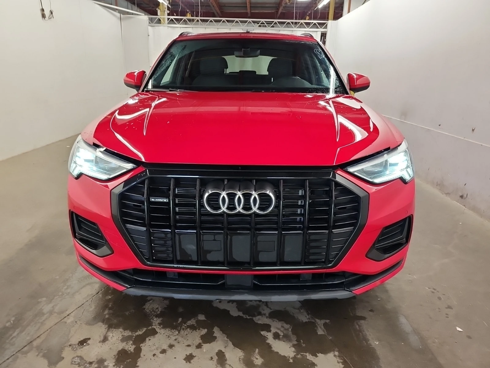 Audi Q3 * CARFAX* БЕЗ ПЪРВОНАЧАЛНА*  - изображение 2