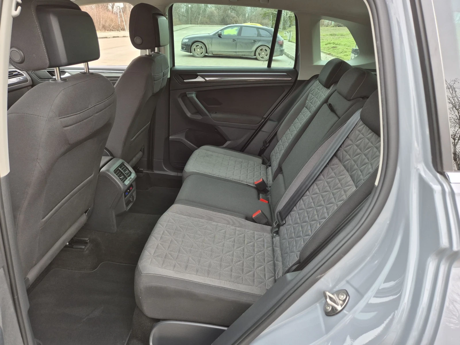 VW Tiguan 2.0TDI Face Digital Distr LED Assist | Mobile.bg � ����������� 13