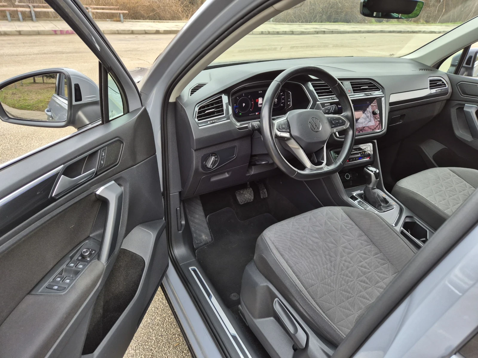 VW Tiguan 2.0TDI Face Digital Distr LED Assist | Mobile.bg � ����������� 12