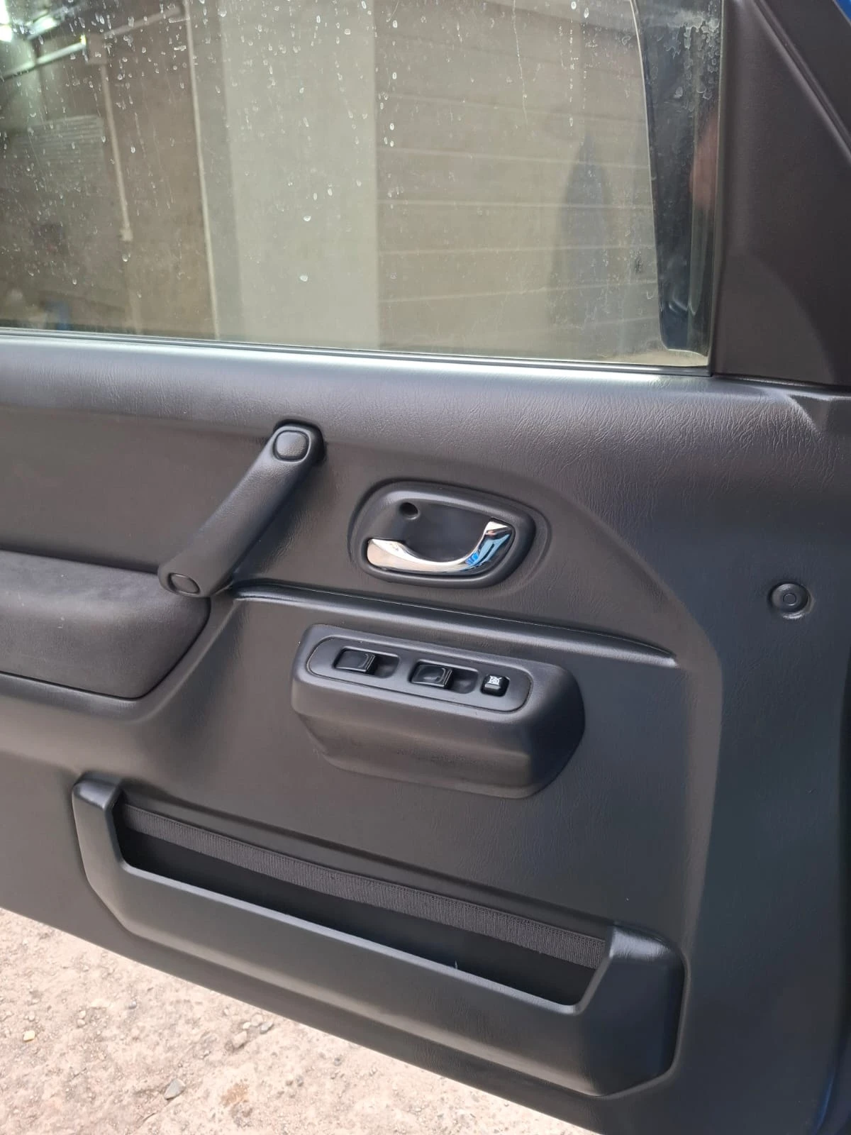 Suzuki Jimny, снимка 14 - Автомобили и джипове - 53600702