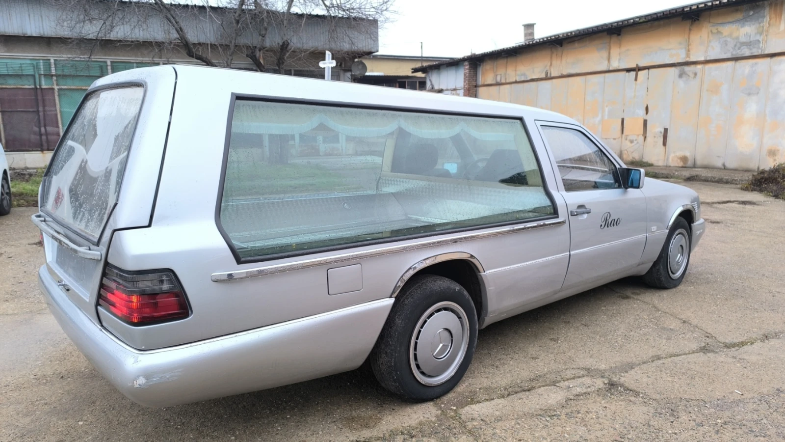 Mercedes-Benz 250 Intercar - изображение 6