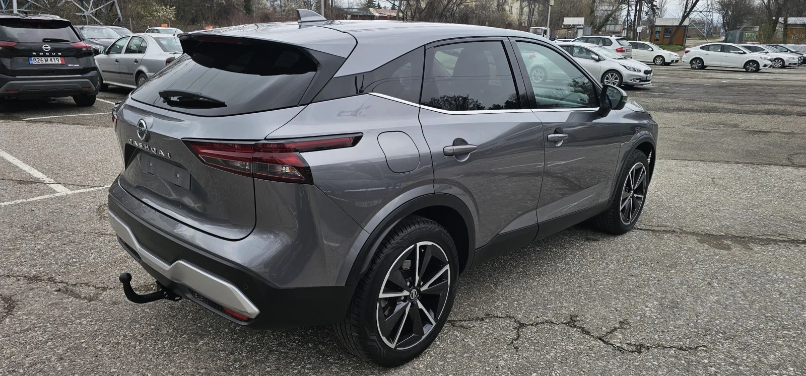 Nissan Qashqai 1.3 mild hybrid  камера 360 Германия , снимка 5 - Автомобили и джипове - 54035139